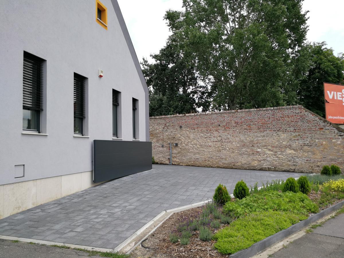 Zsinkó Villa Pécs Exterior foto